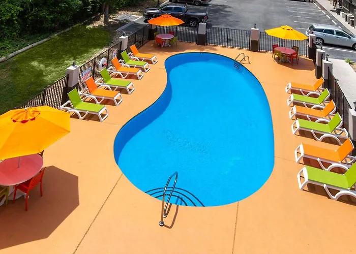 Super 8 By Wyndham Pigeon Forge-Emert St